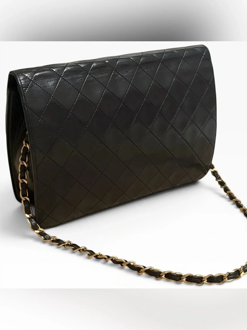 CHANEL Vintage 1980s Classic Flap Black Lambskin Shoulder Bag